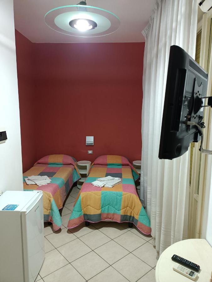 Almaran B&B Trapani Port & City Buitenkant foto