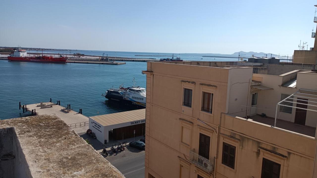 Almaran B&B Trapani Port & City Buitenkant foto