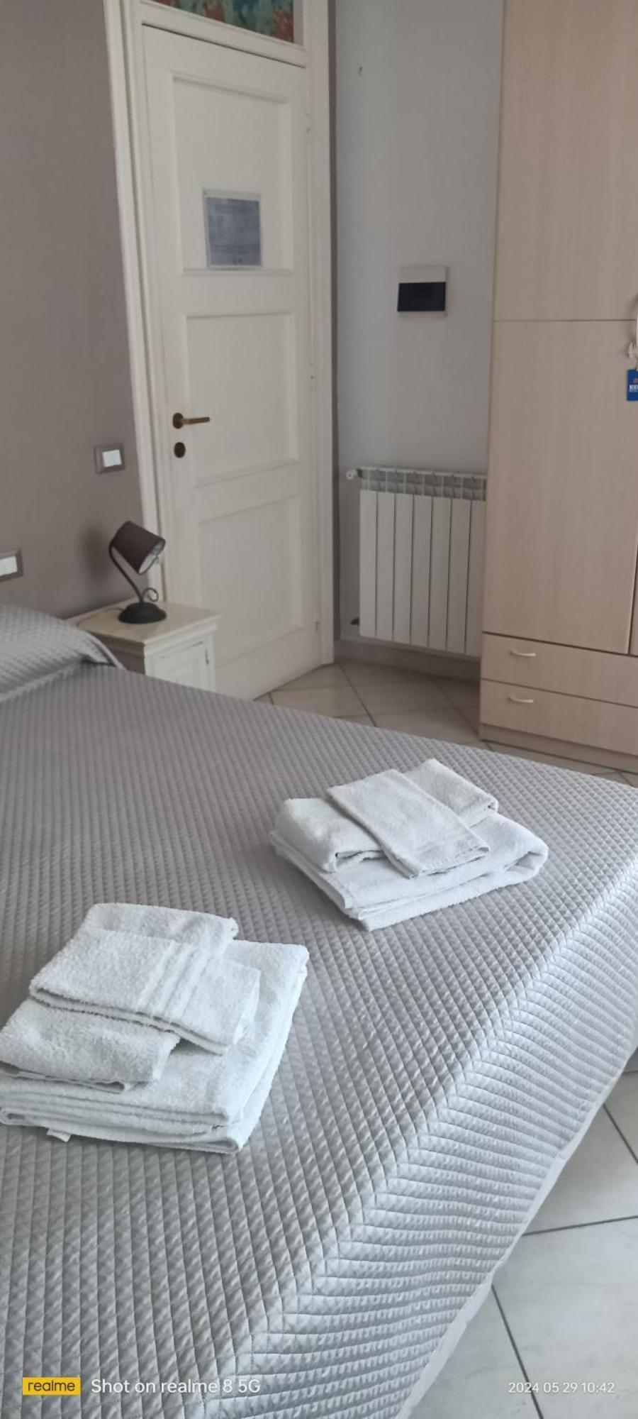 Almaran B&B Trapani Port & City Buitenkant foto