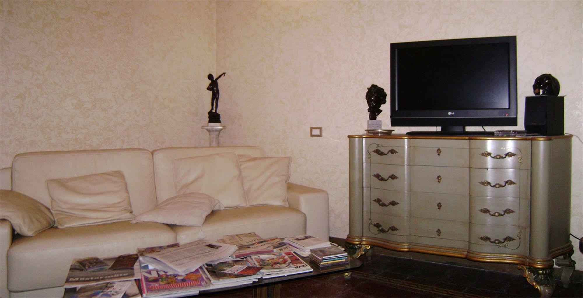 Almaran B&B Trapani Port & City Buitenkant foto